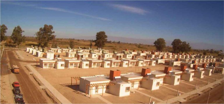 Bicentenario Angaco Barrio 1